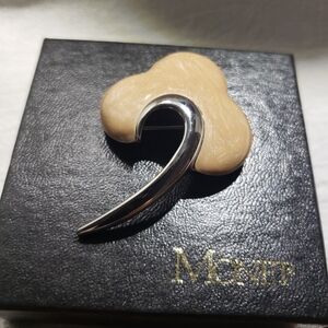 Beautiful Vintage Monet silvertone and Beige Swirl Enamel Flower Brooch